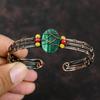 Малахитовый браслет-манжета Браслет из желтого коралла и красного коралла с бусинами Медная проволока Ювелирные изделия в обертке Регулируемый браслет Ювелирные изделия из драгоценных камней Манжеты ручной работы