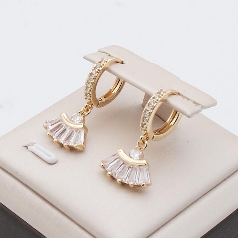 Корейские трендовые веерообразные серьги с цирконием для женщин, модные серьги золотого цвета, ювелирные изделия, свадебные аксессуары