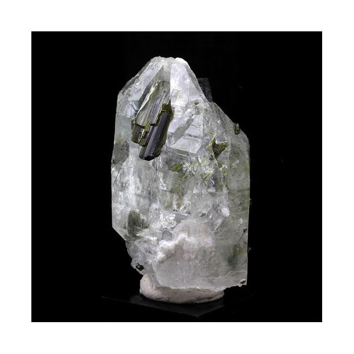 Pierres et Minéraux. Epidote + Quartz + Albite. 157.0 ct. Cevins, Savoie, France..