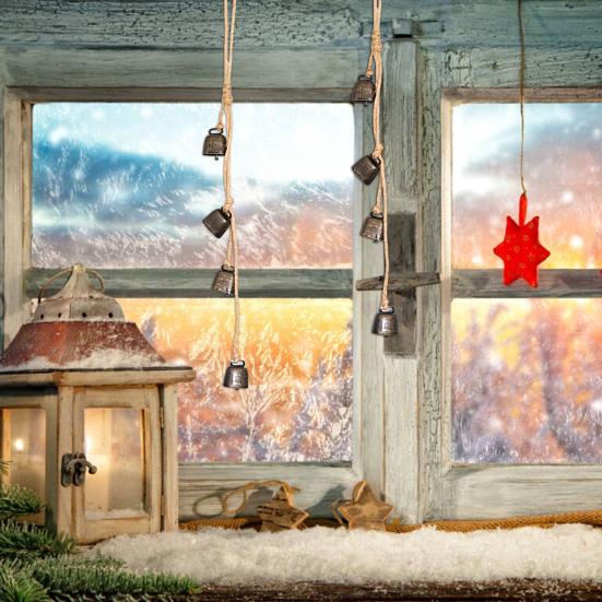 Christmas Bell Pendant Rustic Metal Hanging Decorative Bell with Jute Rope Vintage Wind Chimes Wall Hanging for Home Decor