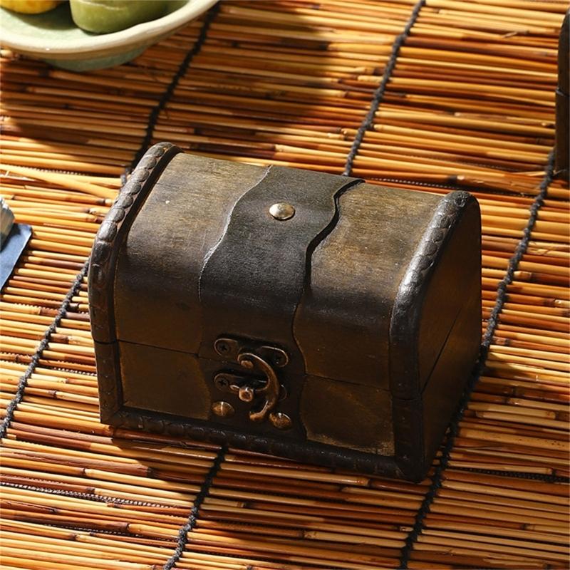 Vintage Wooden Treasure Chests Lockable Jewelry Storage Box Antique Style Decorative Organizers for Home Bedroom Decors