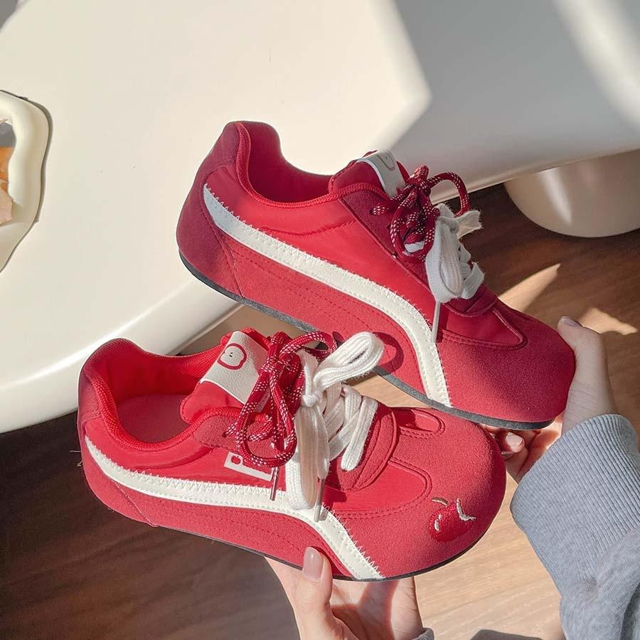 Red German Training Shoes Women's Summer New Breathable Flat Baseplate Shoes Retro Versatile Casual Sports