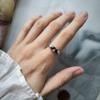 Серебряное кольцо с натуральным сапфиром, фианитами, вес изделия 2,55 гр (2202806)