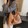 Premium Sense Retro Messenger Bag Women's 2025 Autumn and Winter Casual Versatile Single Shoulder Large Capacity Commuter Tote Bag