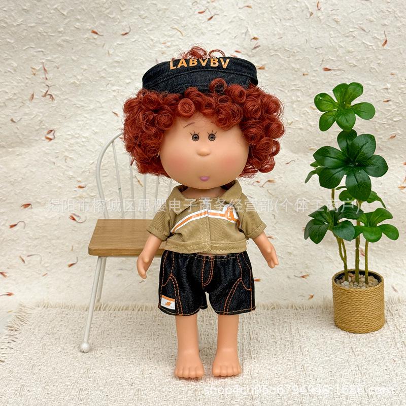 Испанский кукольный набор для переодевания Mia Potato 24 см с плюшевым нарядом