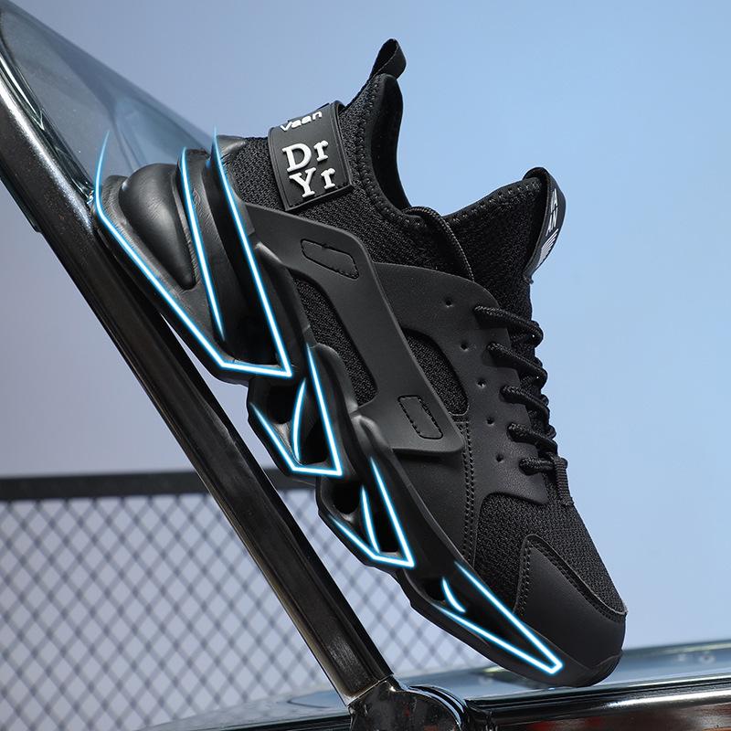 2026 summer breathable thin large size mesh shoes men's mesh sports leisure running flying knitting sports shoes dad shoes