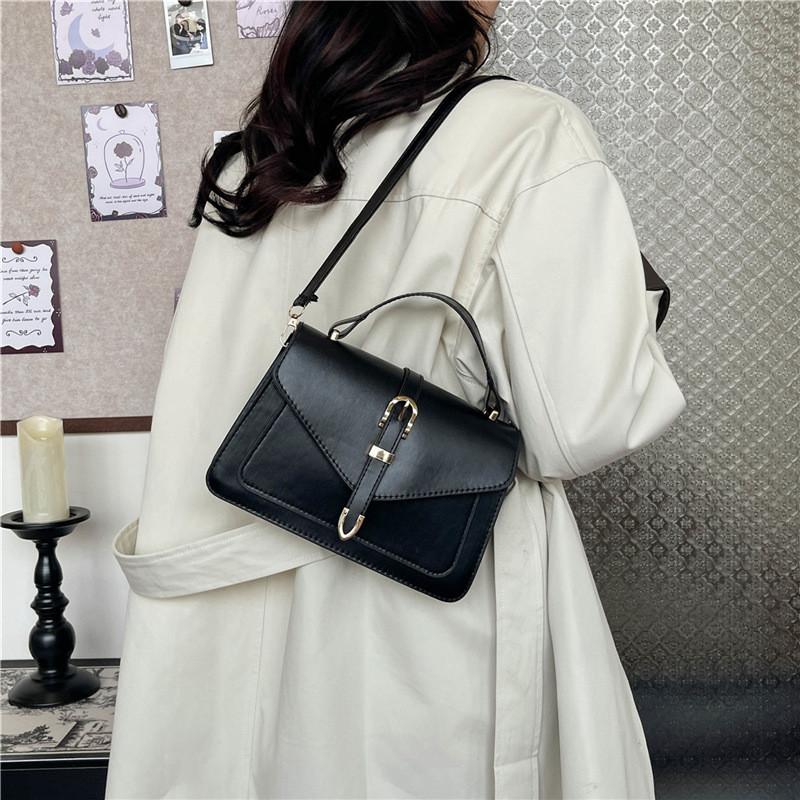 Stylish Urban Minimalist Small Square Handbag For Women Perfect For Autumn And Winter Outfits