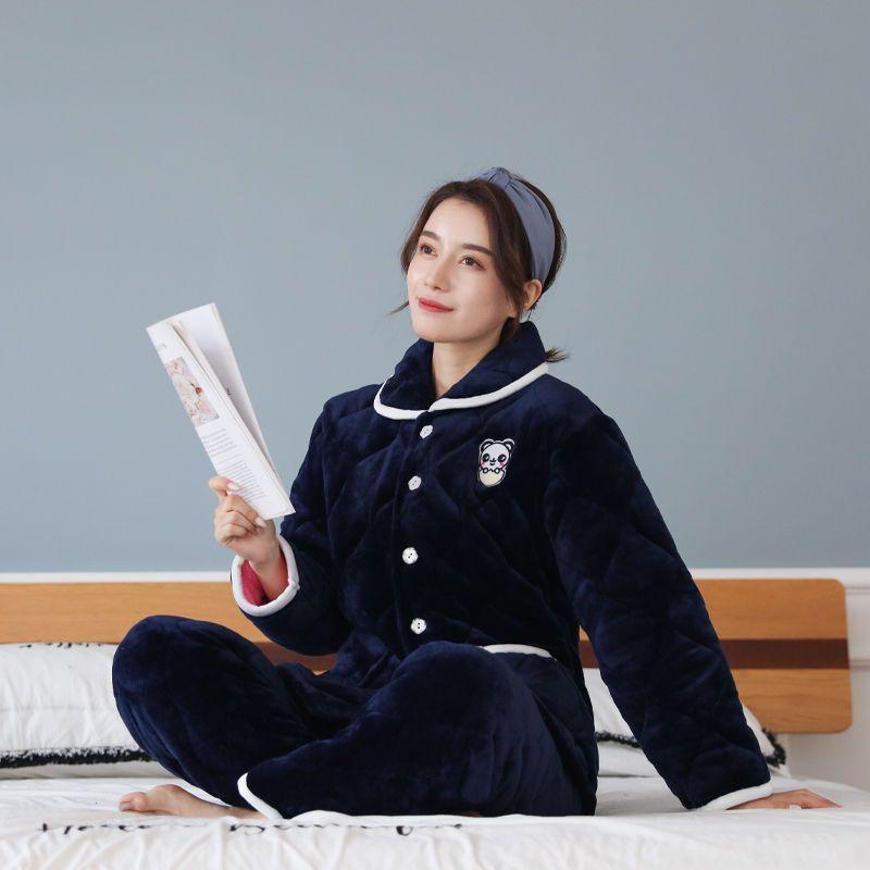 Пижама женская трехслойная утолщенная и милая зимняя можно носить больших размеров теплая стеганая домашняя одежда