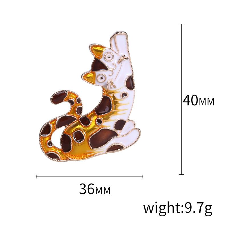Милая брошь в виде капающей кошки, персонализированная модная и универсальная корейская ретро-брошь для корсажа с аксессуарами