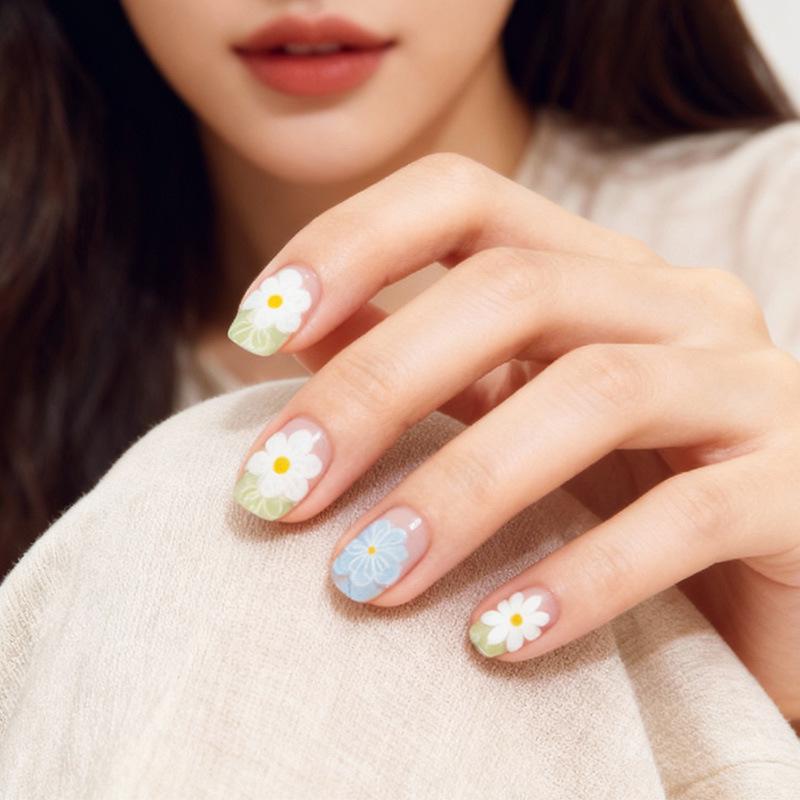 Daisy Energetic White Flower Nail Stickers: High-Value Manicure, Stylish and Chic.