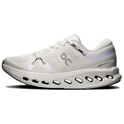 On Cloudsurfer 2 Широкие Прочные Дышащие Повседневные Кроссовки для Бега Женские кроссовки Белые 3WF30773334