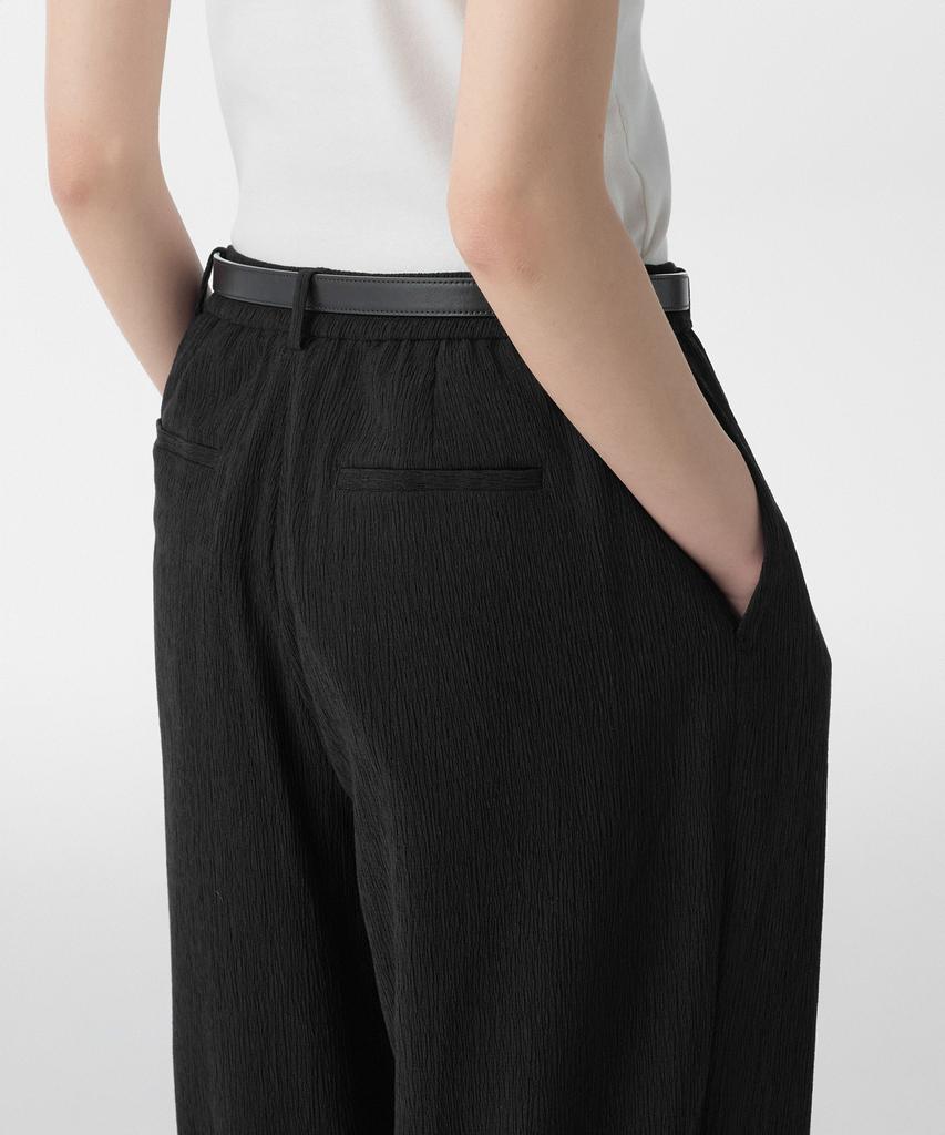 MUSINSA STANDARD WOMAN Women'S Crinkle One-Pleat Wide Elastic Waist Pants [Black]