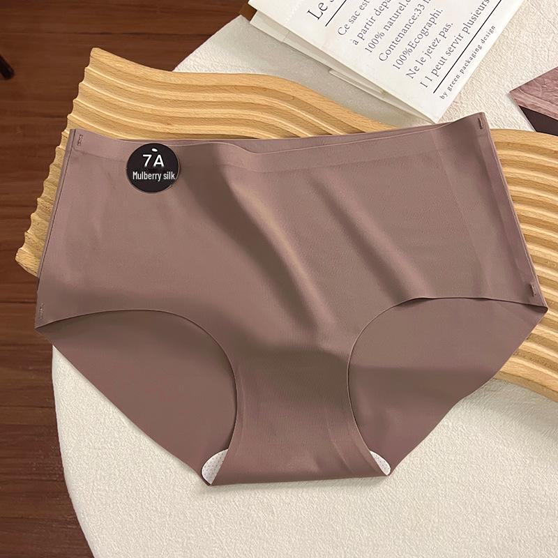 "[Новинка] Бесшовные трусы из шелка Mulberry со средней посадкой: Мягкое антибактериальное нижнее белье для девочек.