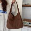 Women's Large Capacity Tote Bag: 2025 Autumn/Winter Stylish and Simple Shoulder Bag for Commuting and School