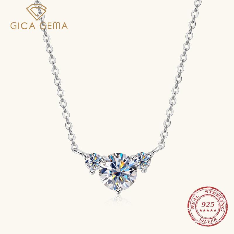 Модная мода изысканное ожерелье из муассанита в форме сердца для девушек, нишевый дизайн, цепочка с подвеской в виде ключицы