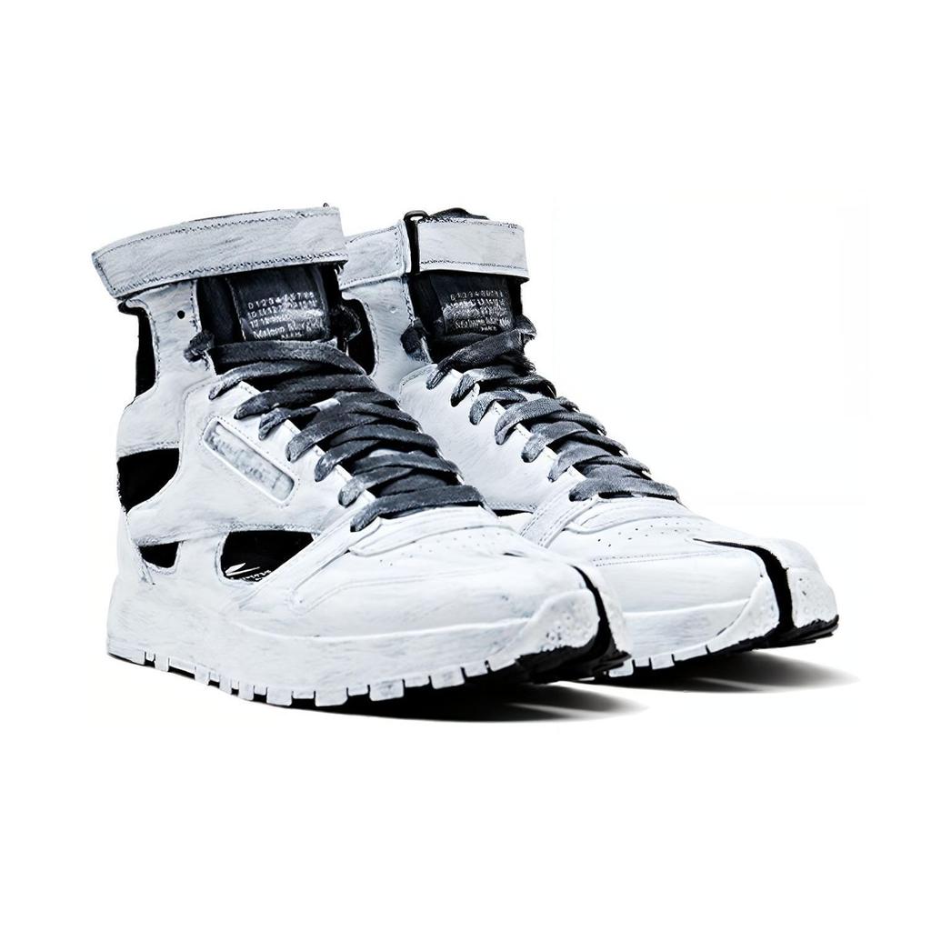 Reebok X Maison Margiela Classic Leather Tabi High Whiteout женские кроссовки черного цвета S39WS0099-P4242-H8666