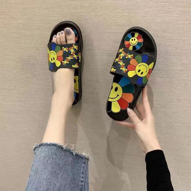 Soft And Durable Girls' Indoor/outdoor Beach Shoes With Sunflower Design