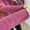Женская утепленная ветрозащитная флисовая куртка с капюшоном для осени/зимы — теплая одежда для походов, спорта и повседневной носки.