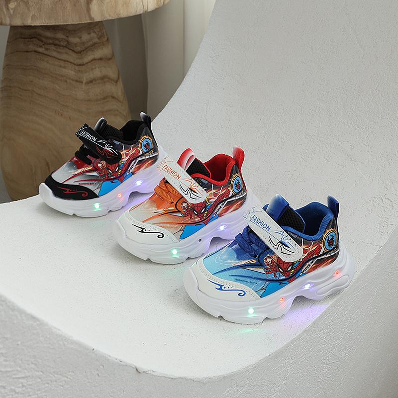 Boys Light Up Sneakers Spring Autumn Breathable Soft Sole Fashionable LED Casual Shoes For Kids