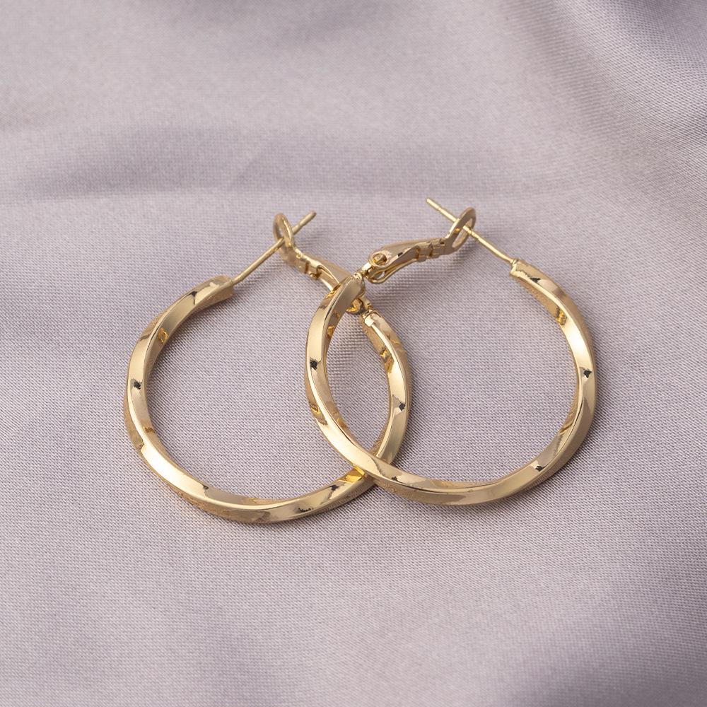 Элегантные серьги с иглами из серебра 925 пробы: Универсальные французские серьги-кольца из меди в нескольких стилях для изысканного образа