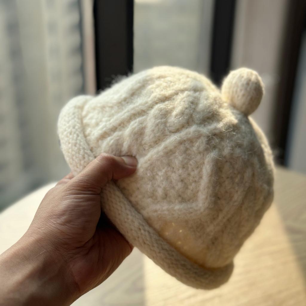 Новая милая маленькая нишевая тонкая шерстяная шапка-пушок для женщин на осень и зиму, теплая вязаная шапка-бини, универсальная