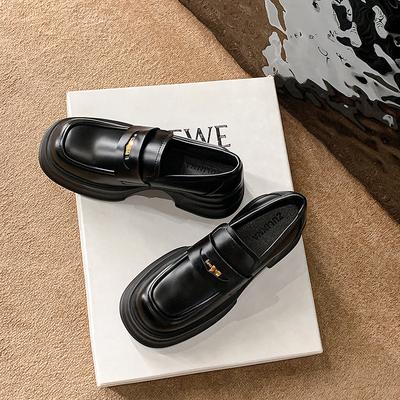 Осень новые лоферы на платформе на высоком каблуке кожа мягкая кожа золотая пряжка-монета стиль маффин увеличивающий рост одинарная обувь маленькие кожаные туфли