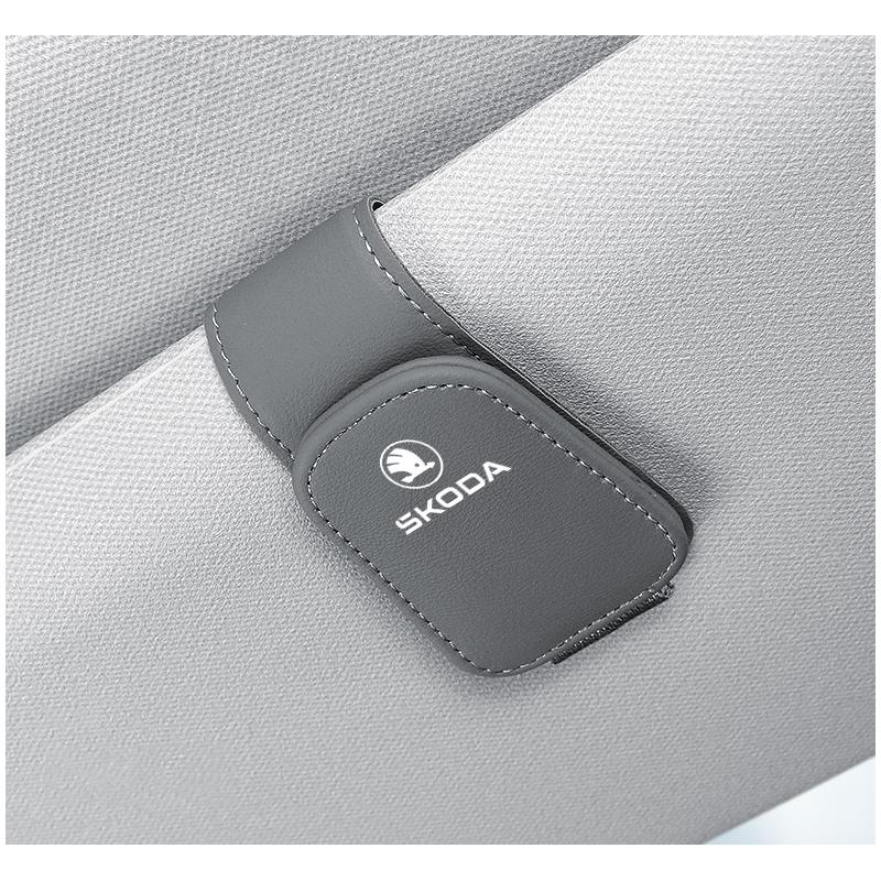 YCGG5 Car Supplies Magnetic Leather Sunglasses Clip-on Car Sun Visor For Skoda Octavia A5 RS Fabia Superb Accessories Car-Styling