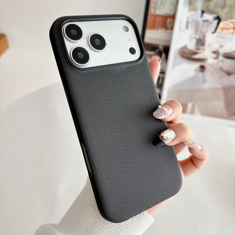 Магнитный чехол из технологичной ткани для iPhone 17 Pro Max: Усовершенствованный чехол с защитой от падений