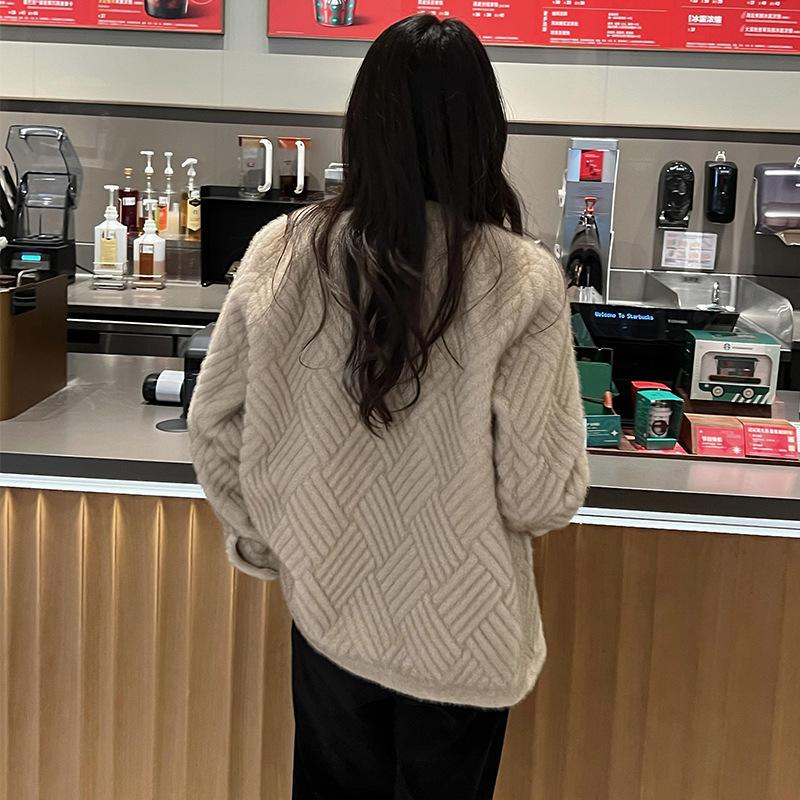 Женская зимняя шуба из искусственного меха норки с интегрированным мехом и V-образным вырезом, двубортное плюшевое пальто