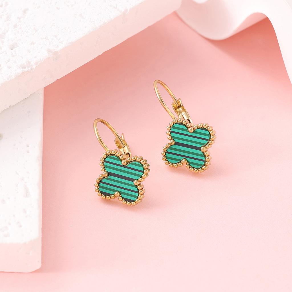 13mm Four-Leaf Clover Earring Clasp Titanium Steel Does Not Lose Colour Fashion Earrings Delicate Women's Earrings