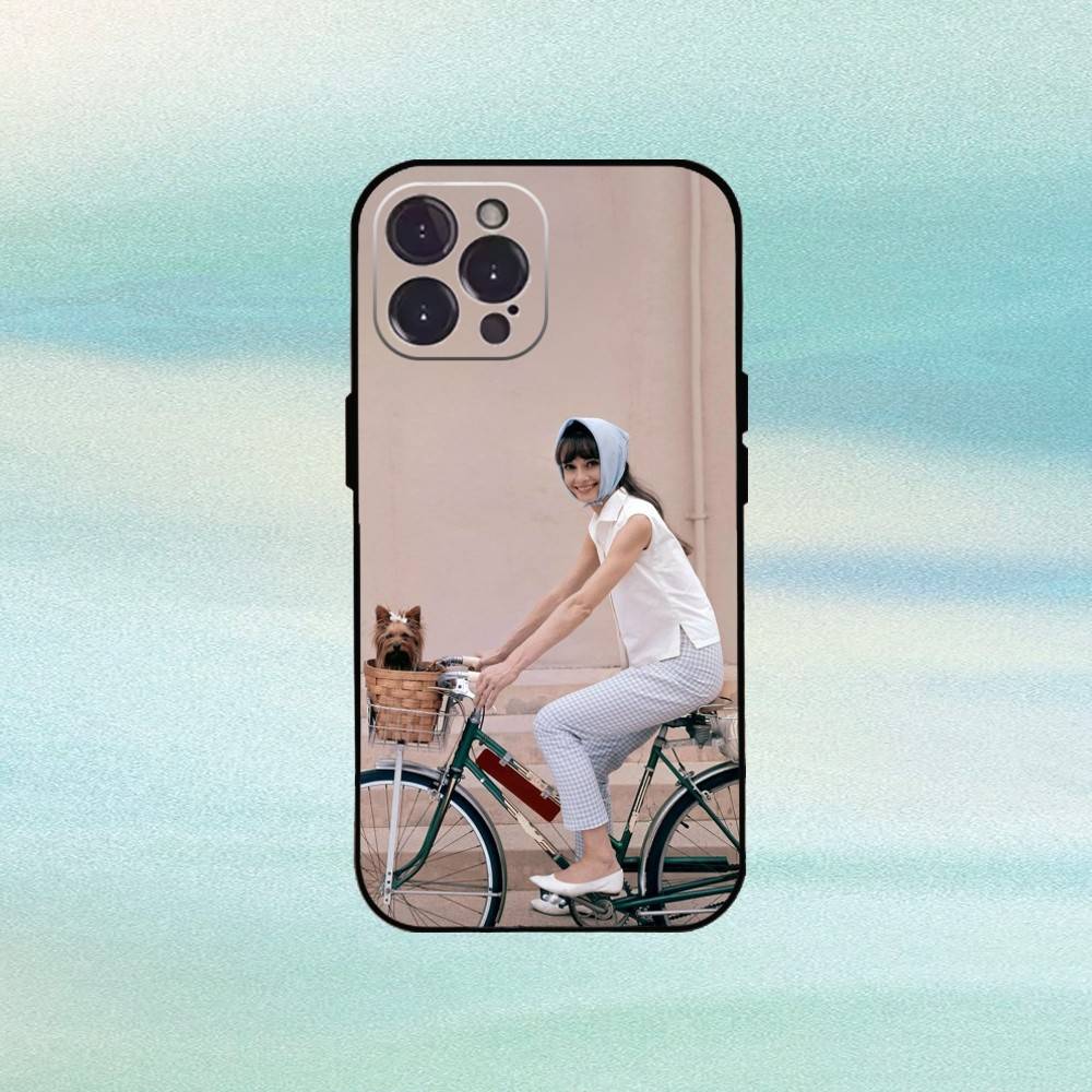 Чехол для телефона Audrey Hepburn 'Forever-A-Audrey' для iPhone 16 15 14 13 12 11 Pro Max Plus, 5G Мягкий черный чехол