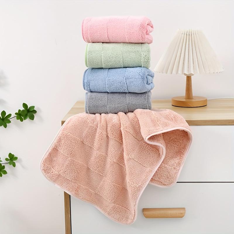 2pcs/set Ladies' Bath Towel Set Checkered Design Absorbent Quick-drying Towel Suitable for Bathrooms Gyms Camping Coral Fleece