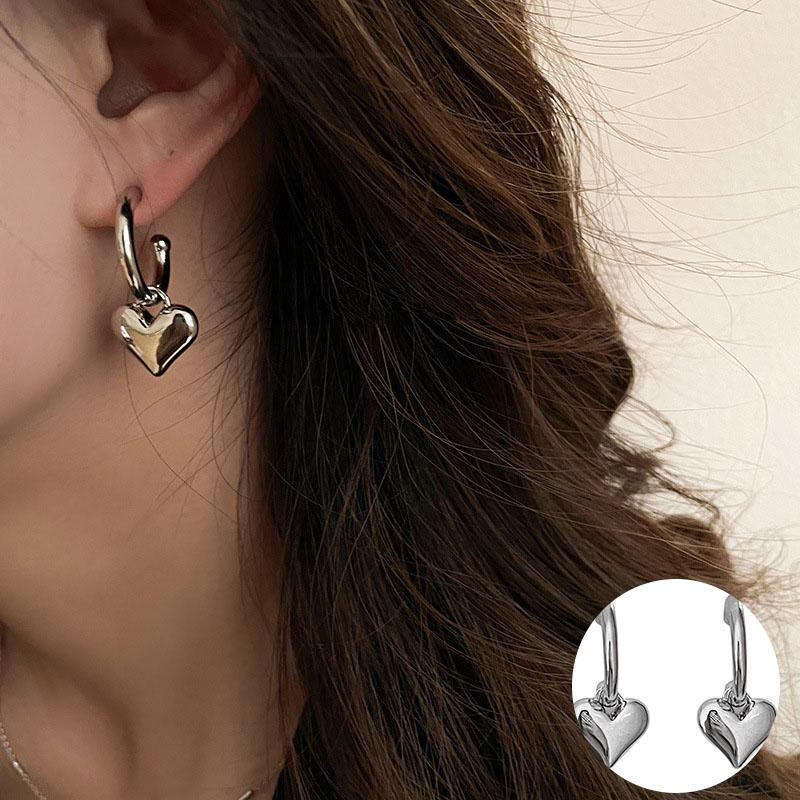 Металлические широкие серьги с гладким дизайном Love Heart
