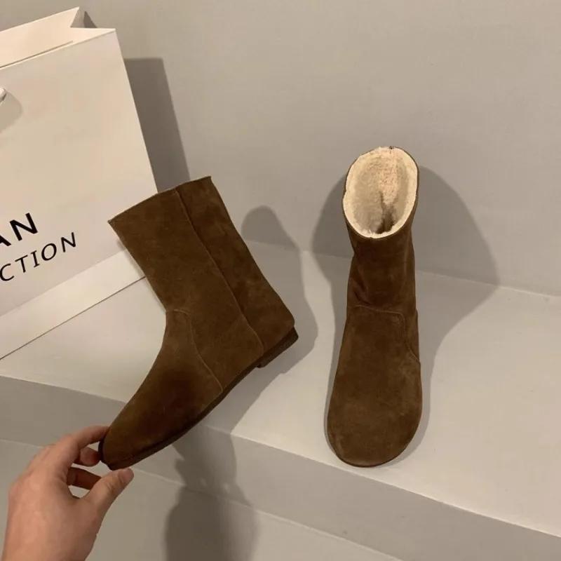Ретро женские ботинки Высокие женские туфли Зимняя женская обувь Плюшевые короткие ботинки Женские с круглым носком Модные замшевые ботинки Ботас