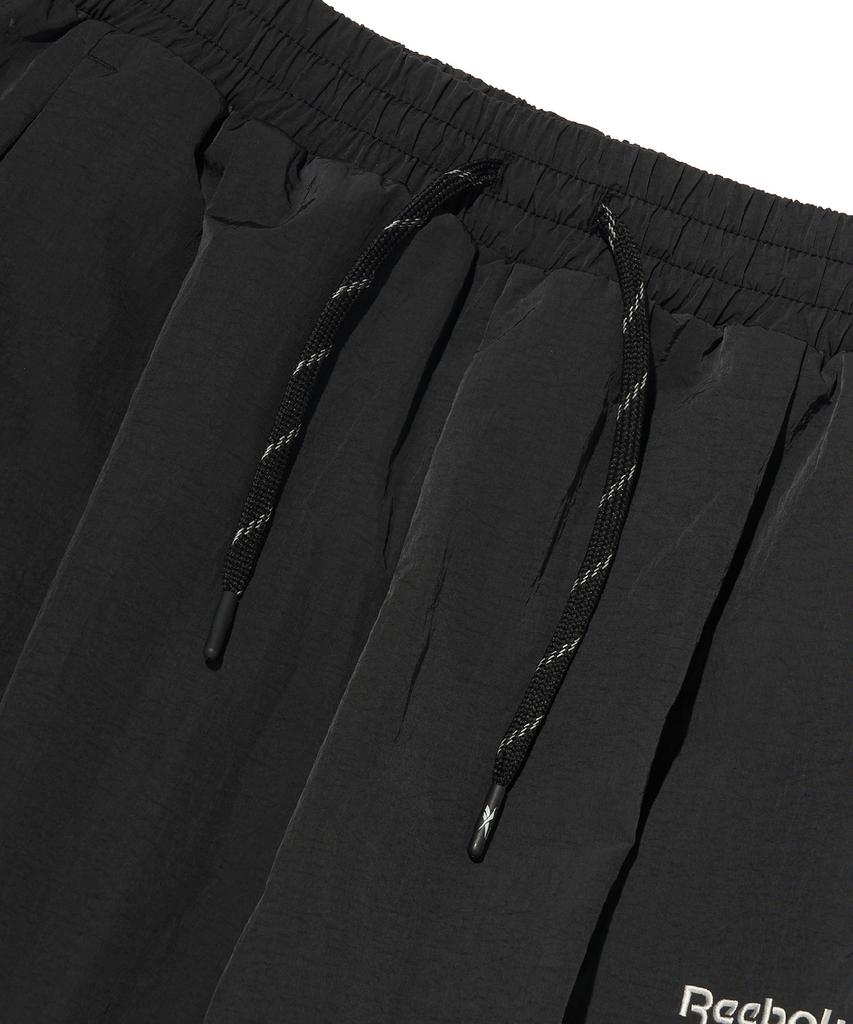 Reebok Широкие брюки Rival Ripstop - Черный