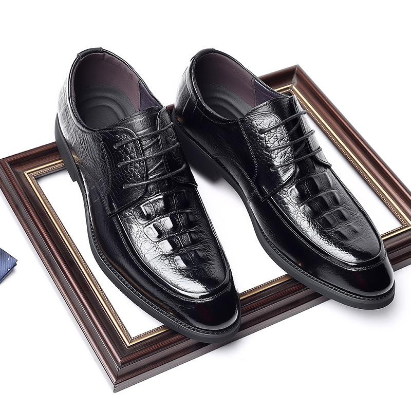 Мужская обувь с тиснением Верхний слой из воловьей кожи Бутик на шнуровке из натуральной кожи ручной работы Мужская повседневная деловая деловая кожаная обувь в британском стиле Мужская мода
