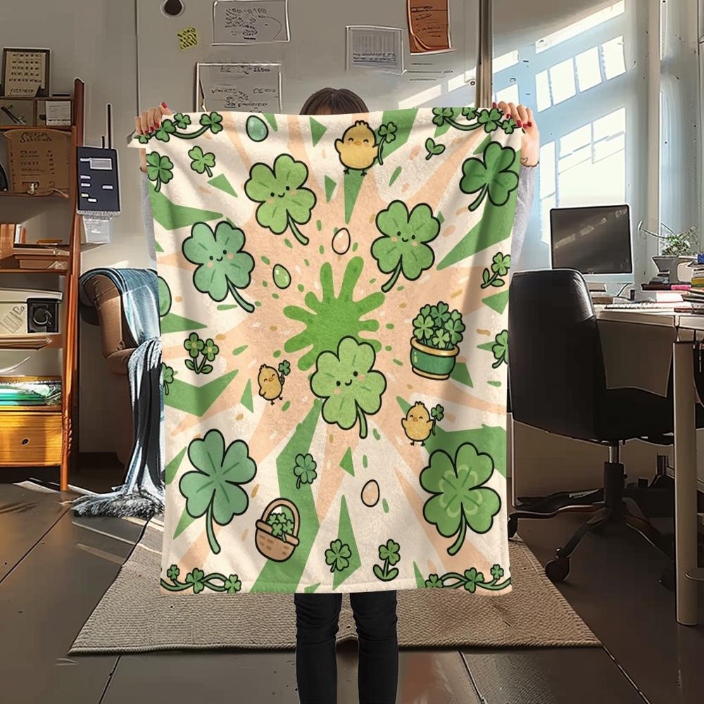 1Pc Leaf Clover Print Flannel Blanket, High quality Comfortable for All Seasons, Home Decor, Warmth and Comfort, Perfect for Christmas Gifts W58