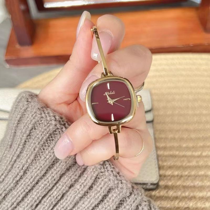 Ancora Red Fashion Simple Bracelet Slim Strap Bracelet Square Women'S Watch Ancora