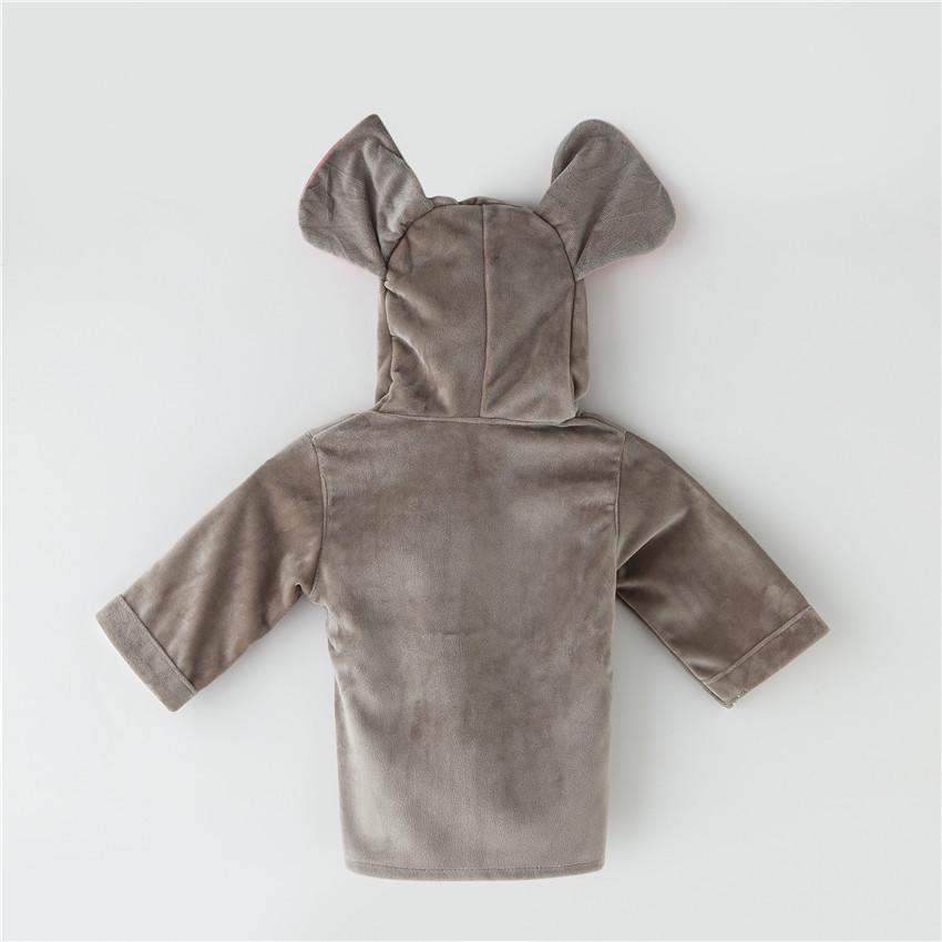 Animal-Shaped Hooded Bathrobe for Infants and Toddlers