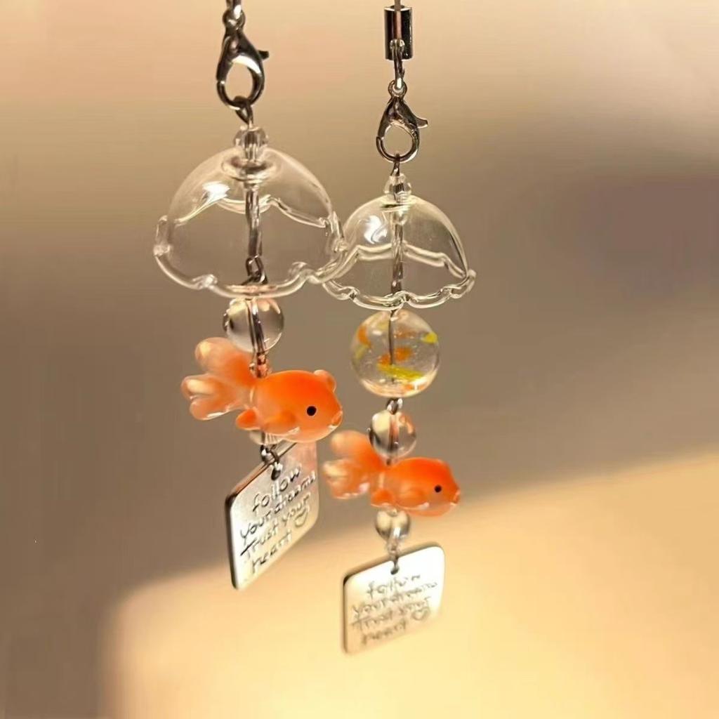 Goldfish dream handmade beaded pendant ins wind small fish wind chimes mobile phone chain ccd bag colored bead pendant