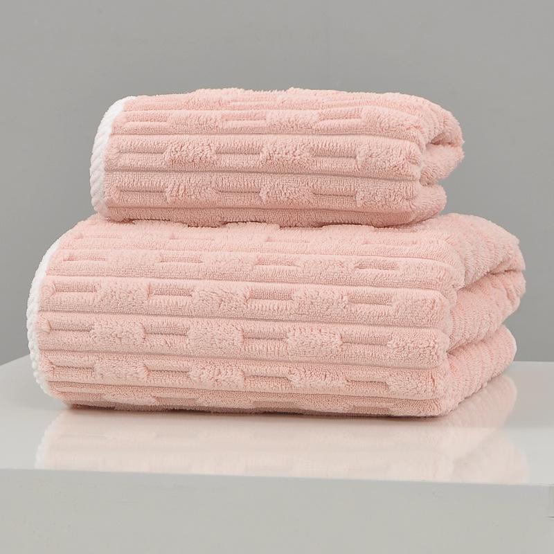 2-Piece Soft Absorbent Coral Fleece Bath Towel Set for Adults - Thickened & Quick-Drying