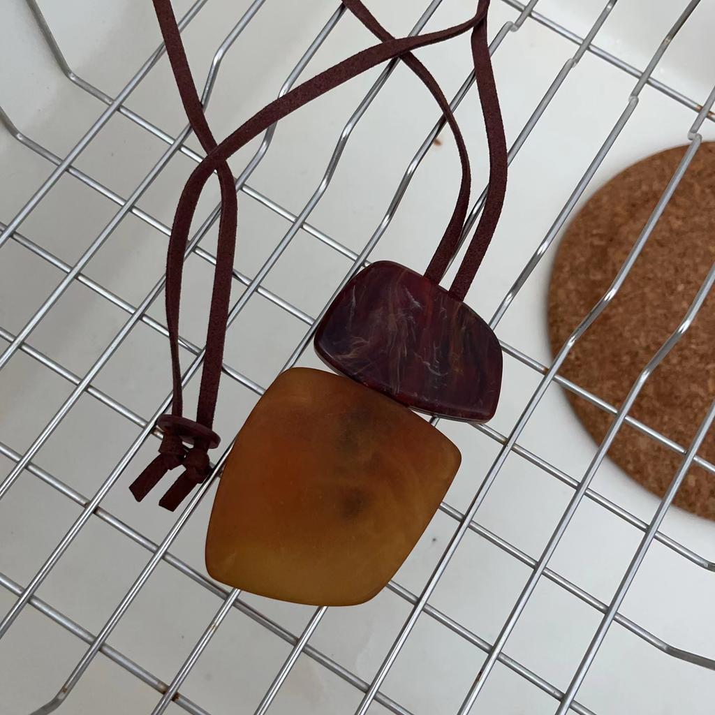 Богемское геометрическое колье с регулируемым шнурком в землистых тонах для женщин