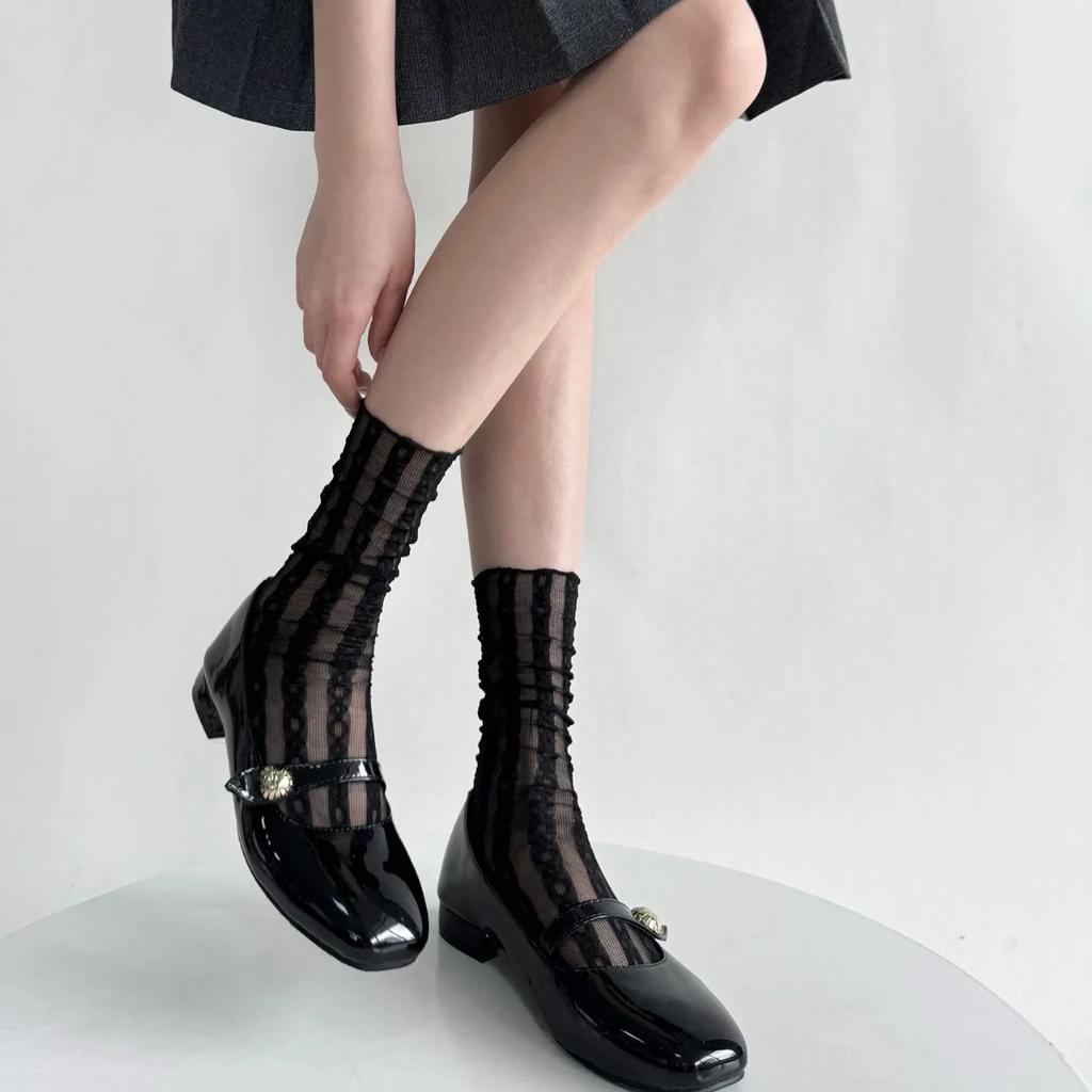 Черно-белые носки женские, сетчатые, тонкие, дышащие, летние, свободные, длинные носки, милые, для девочек, в стиле Лолиты, милые, кружевные, с цветочным принтом