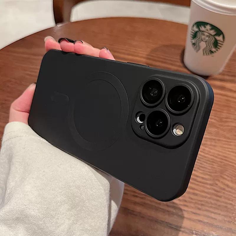 Для Магнитный Матовый Мягкий Силиконовый Чехол Для Для Iphone16 1 14 13 12 11 Pro Max Стеклянная Линза Беспроводная Зарядка Задняя Крышка