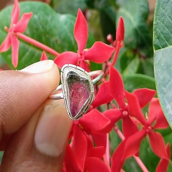 Кольцо из стерлингового серебра 925 пробы с необработанным арбузным турмалином, размер 7,5, подарок на день рождения