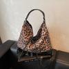 Стиль колледжа большая вместимость бант женская 2025 новая зима популярный леопардовый принт двойной плечевой рюкзак одно отделение кроссбоди сумка-тоут