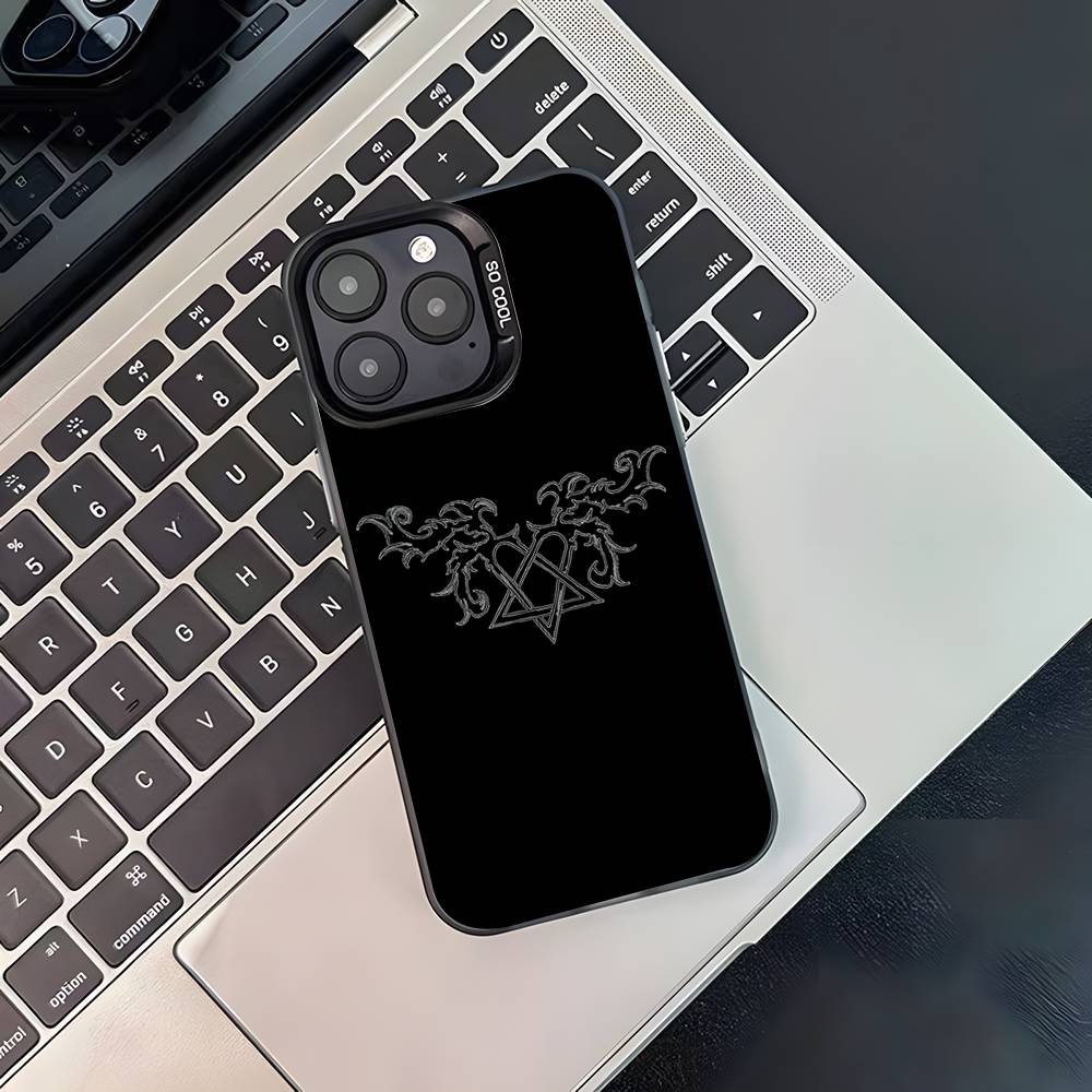 Его Витиеватое Сердцеграмма Для iPhone 17,16,15,14,13,12,11,Pro,MAX,Plus Черный Ударопрочный Конфетный Матовый Чехол