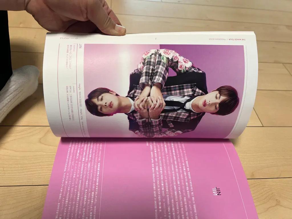 BTS (Bangtan Boys) WINGS TOUR 1 Program Book Used