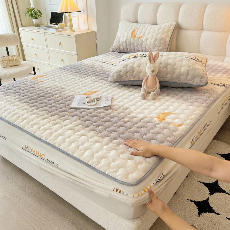 New Soybean Antibacterial Class a Milk Fiber Fitted Sheet Quilted Bedspread Non-Slip Household Dustproof Protective Cover Thickened Mattress
