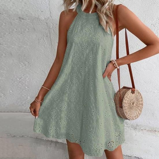 Модное вечернее платье сплошного цвета со средней посадкой